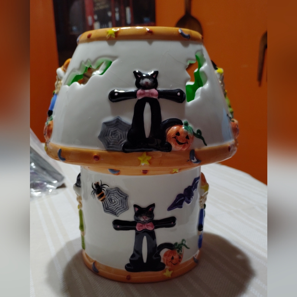 HALLOWEEN Pals Trick or Treat Topper Shade - Picture 4 of 9